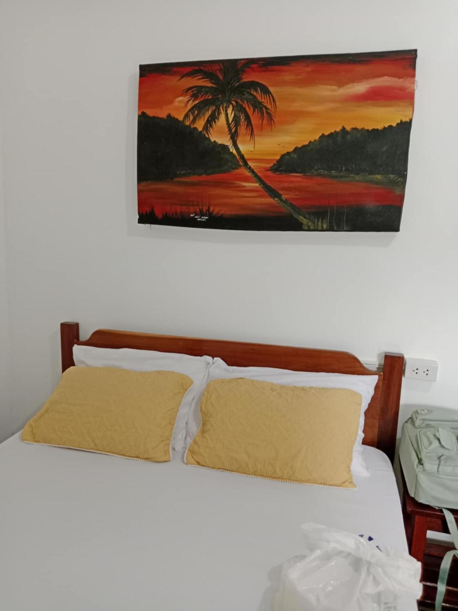 Jeno Tourist Inn 圣维森特 外观 照片